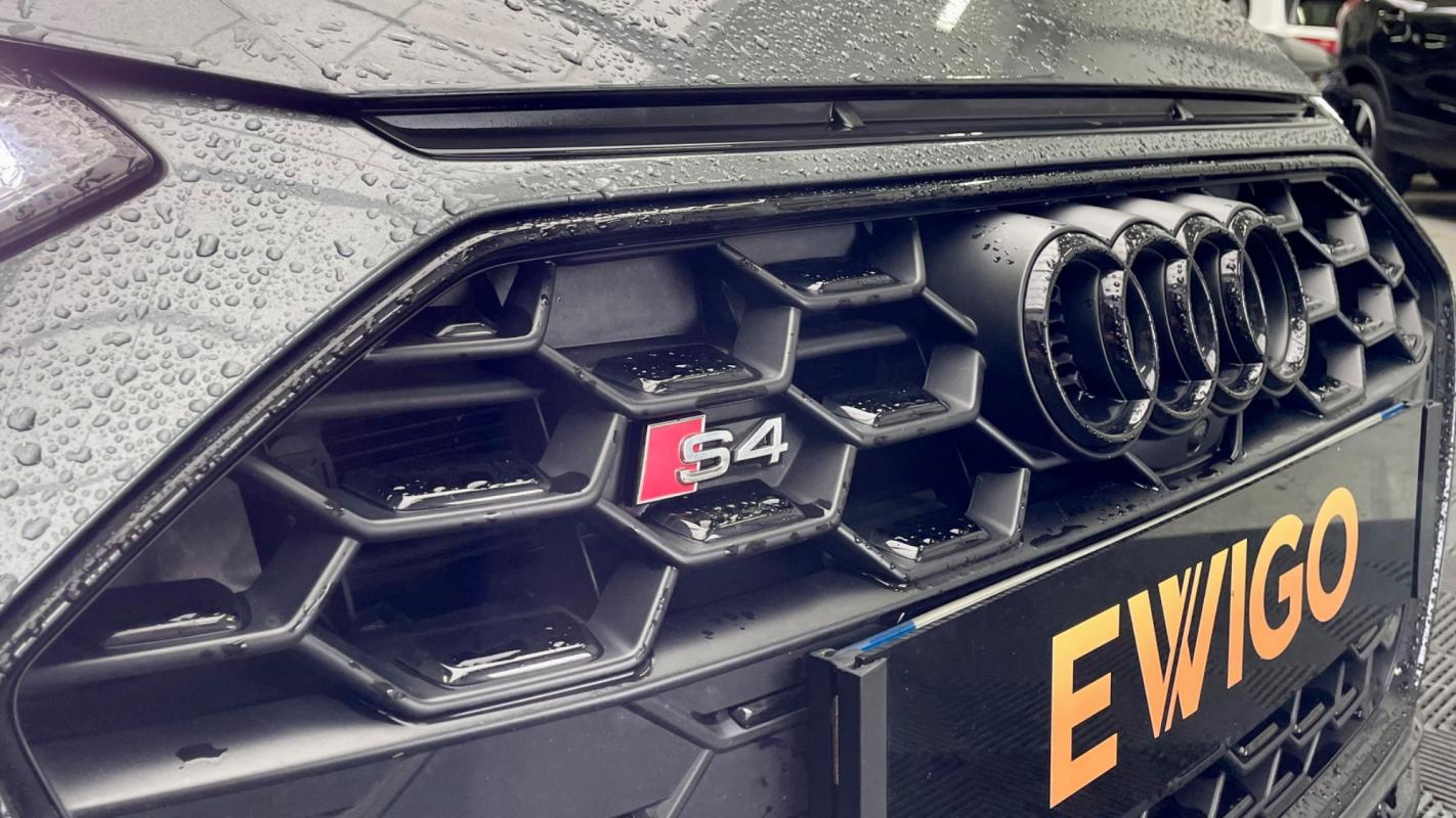 Audi S4 Avant - V6 3.0 TDI 347 QUATTRO + TOIT OUVRANT / SIEGES RS