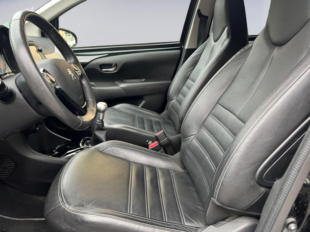 Peugeot 108 - 1.2i VTI - 82ch Féline Garantie 12 Mois Distrib ok