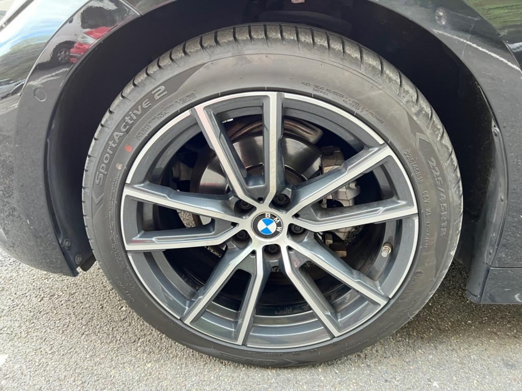 BMW Série 3 - 318d M Sport -BVA BERLINE - GARANTIE 12 MOIS