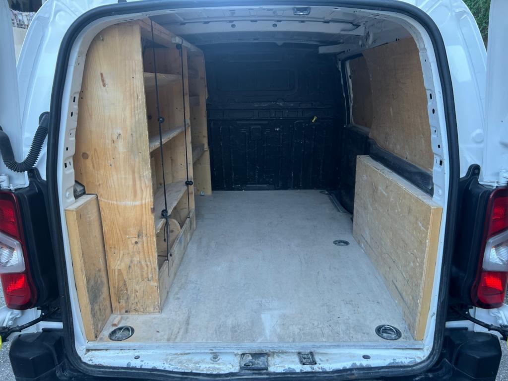 Peugeot Partner - Long 950Kg 1.5 BlueHDi S&S - 100 III FOURGON ASPHALTE TVA RÉCUPÉRABLE