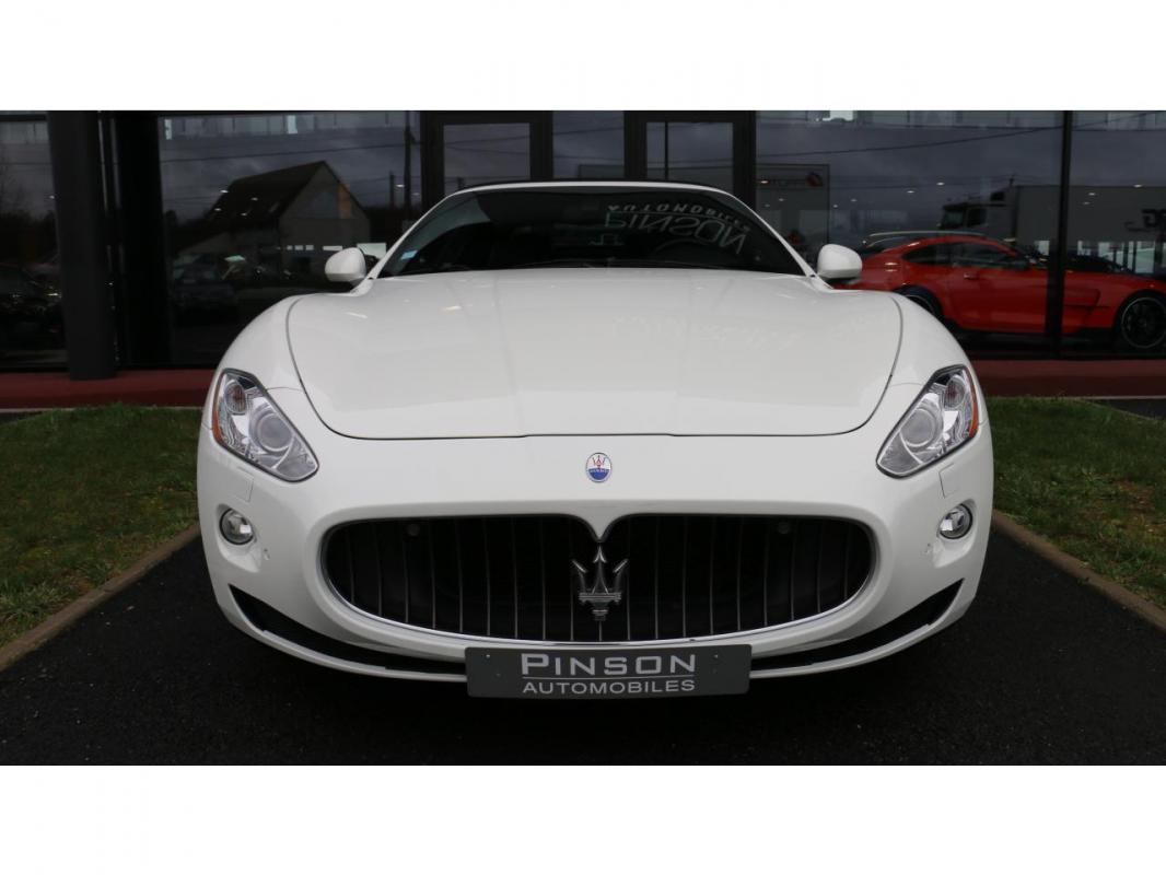 Maserati Grancabrio - 4.7i V8 - 440 BVA CABRIOLET . PHASE 1