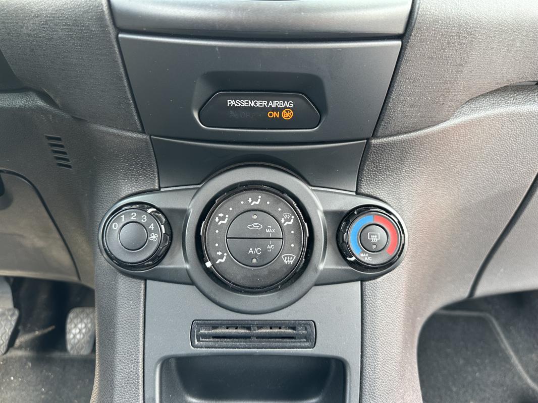 Ford Fiesta - 1.2i Essence 60cv